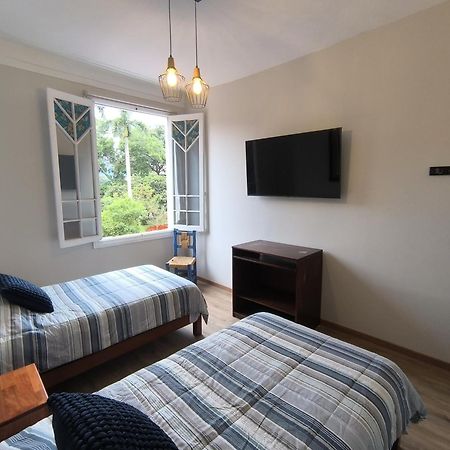 Flying Dog Hostel Лима Экстерьер фото