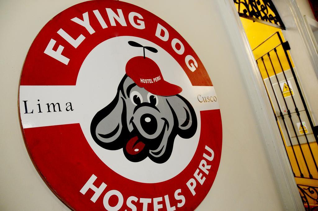 Flying Dog Hostel Лима Экстерьер фото